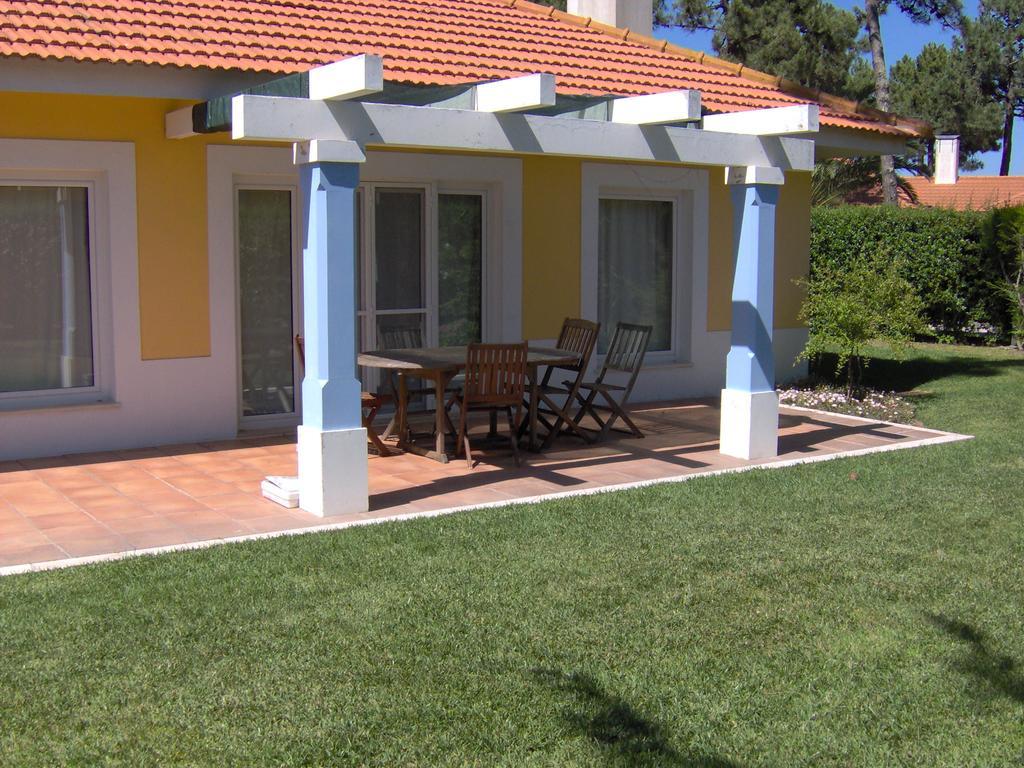 Villa com 2 Quartos